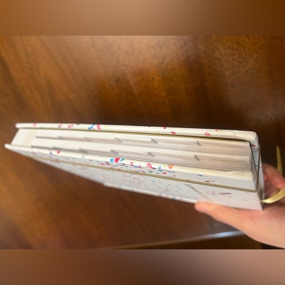 Wedding planner book for everything wedding organizers white inspired wedding - Picture 6 of 16